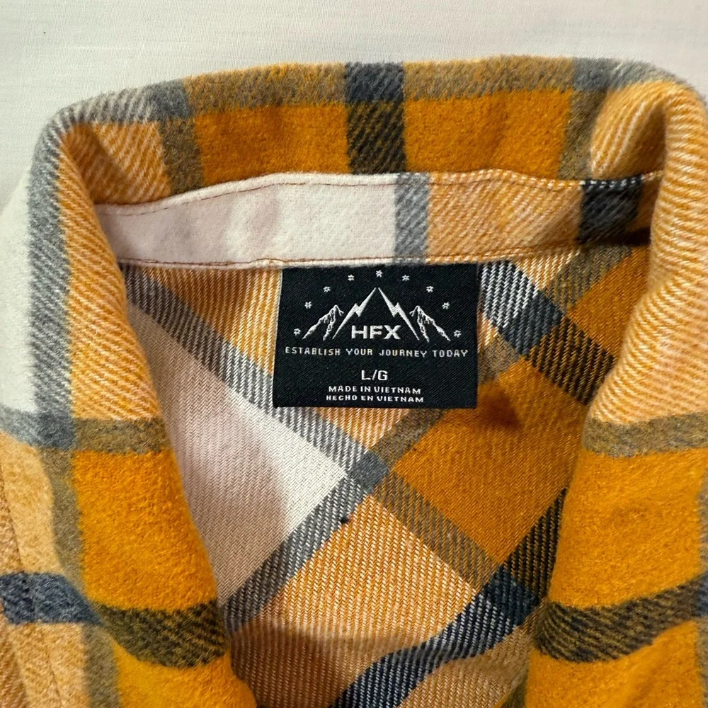 The HFX Women's Plaid Flannel Shirt Jackets in Size L - Picture 5 of 11